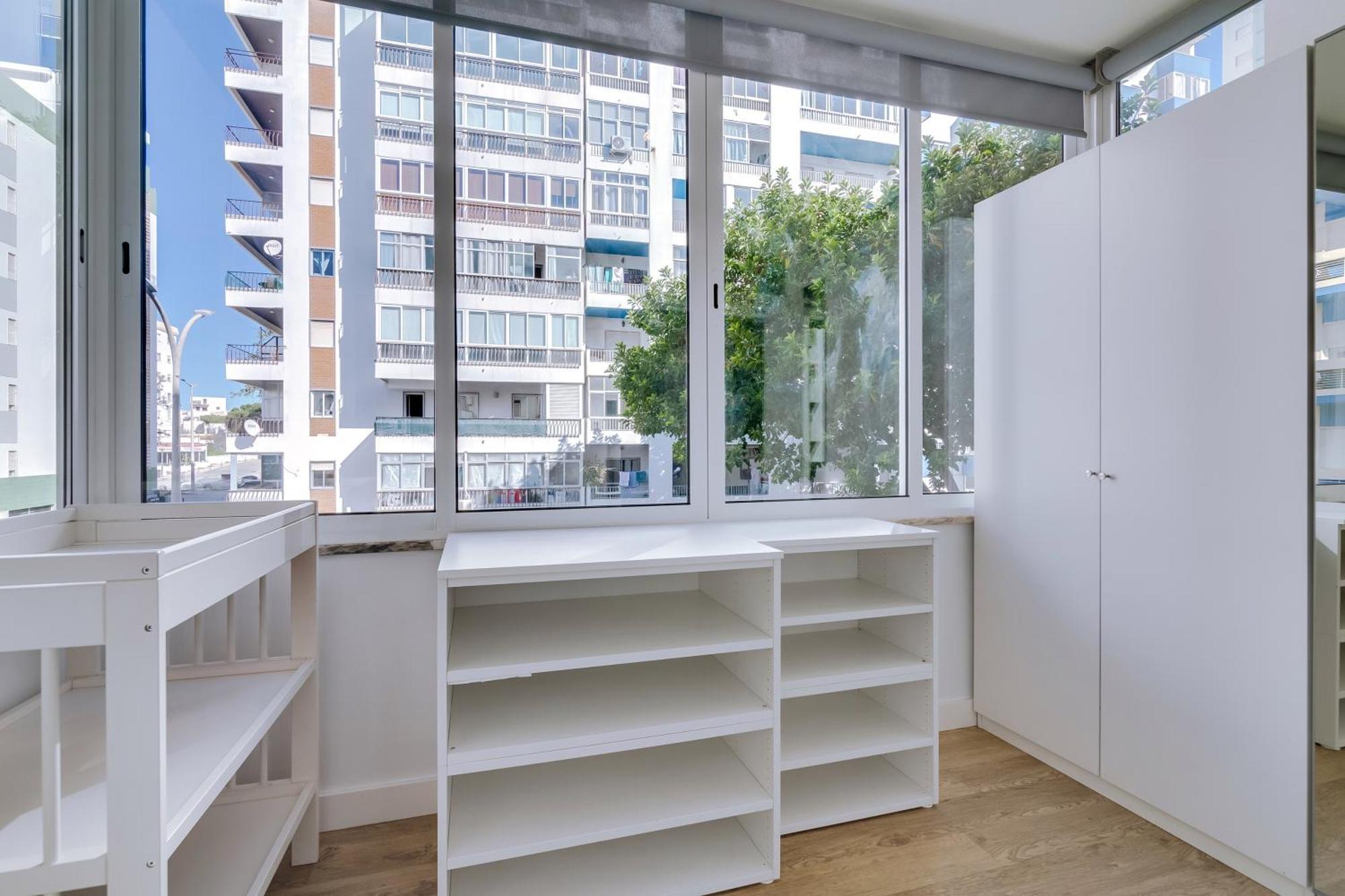 קווארטיירה Al - Apartamento Egas Moniz מראה חיצוני תמונה